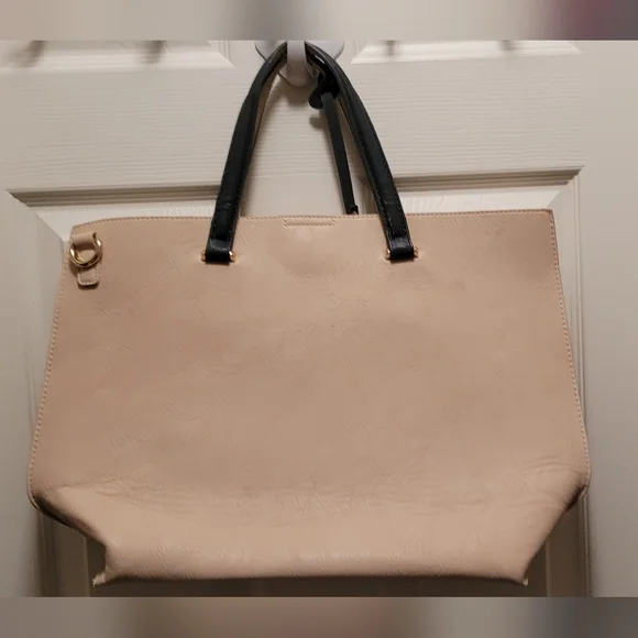 Catherine Malandrino Handbag - Picture 2 of 9